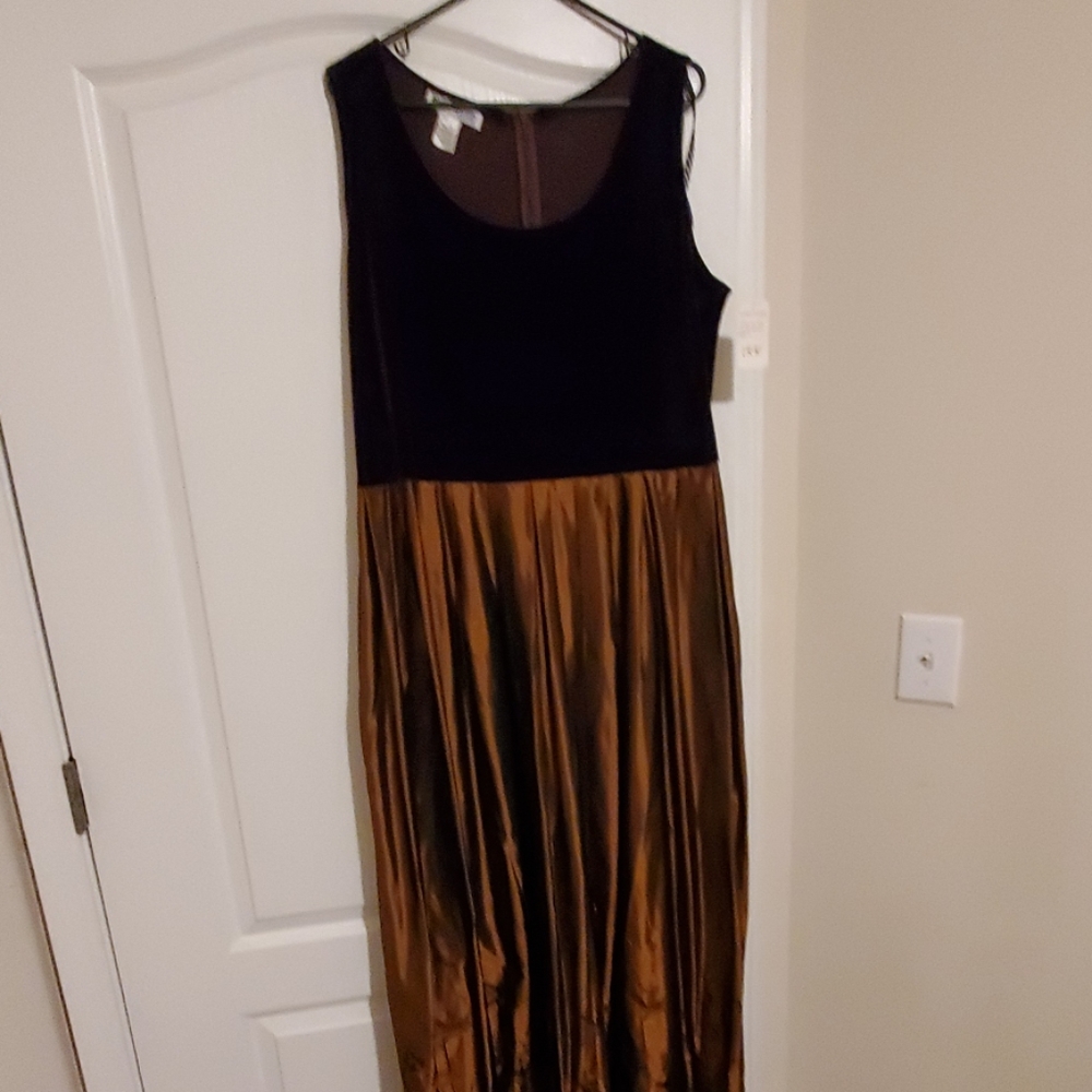 Two piece gown by Karen Miller.  Women's size 18